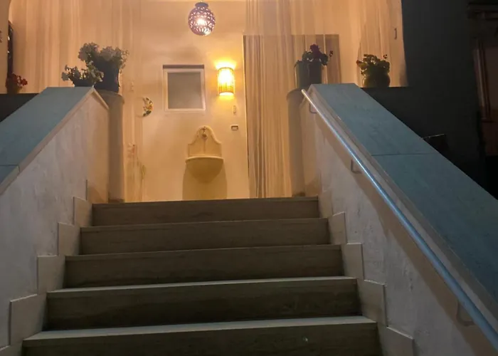 Martina * Lacco Ameno (Isola d'Ischia)